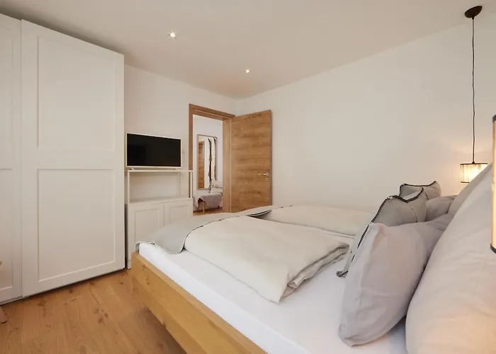 Bergluft 加爾米施-帕滕基興